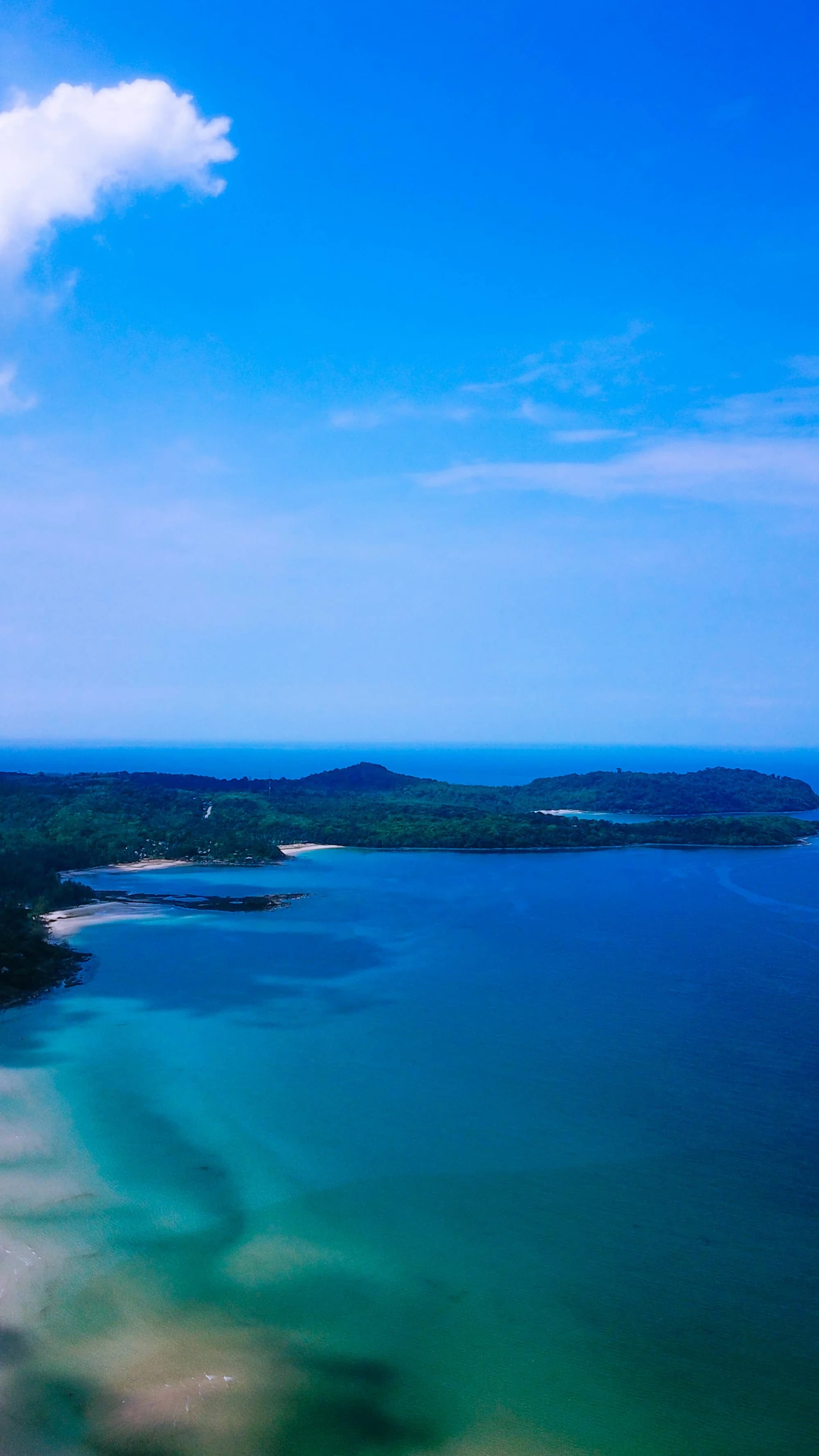 Mainland - Koh Chang - 10 to 25 NM cruise depending on anchorages. photo 2