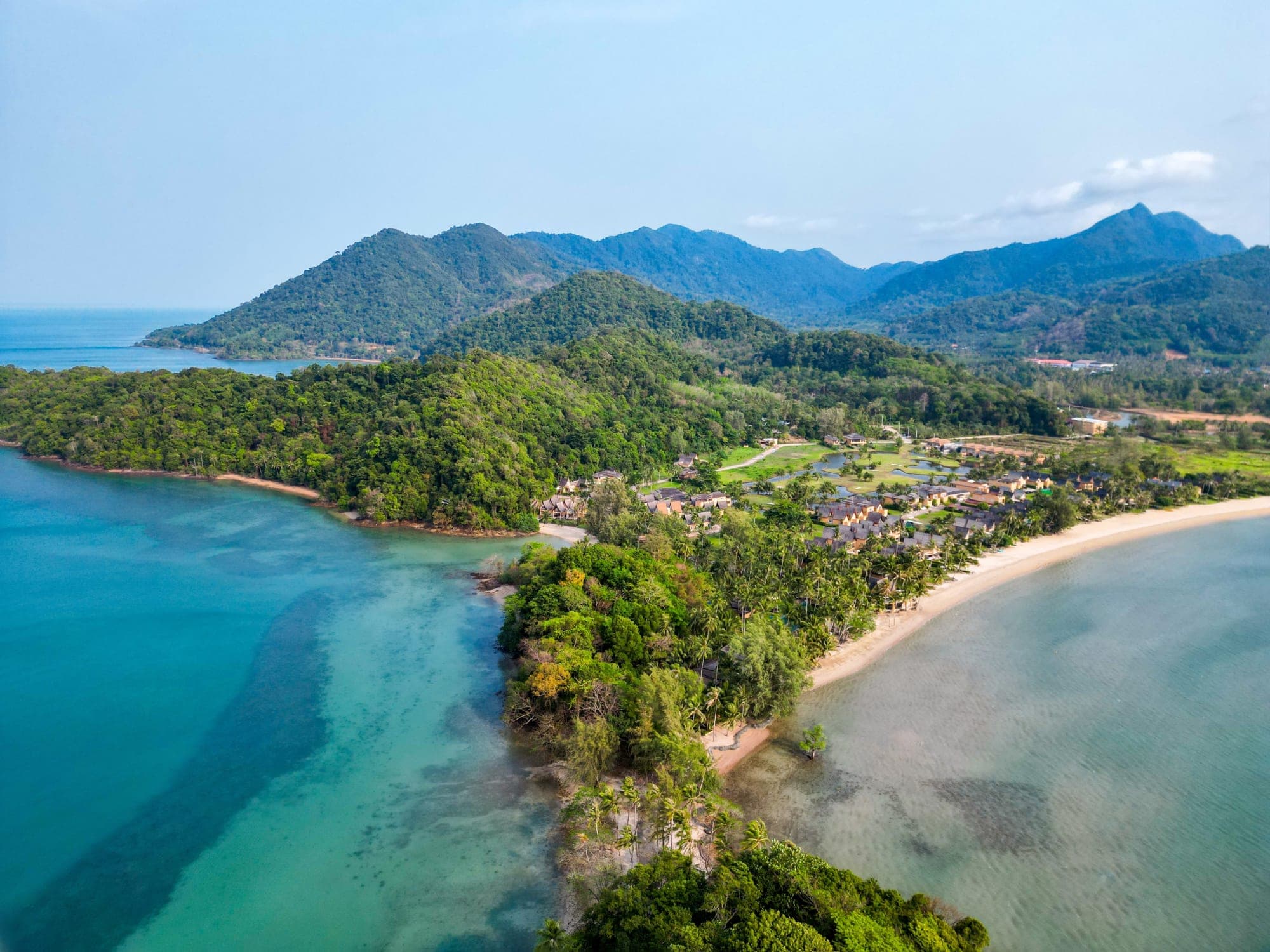 Mainland - Koh Chang - 10 to 25 NM cruise depending on anchorages. photo 1